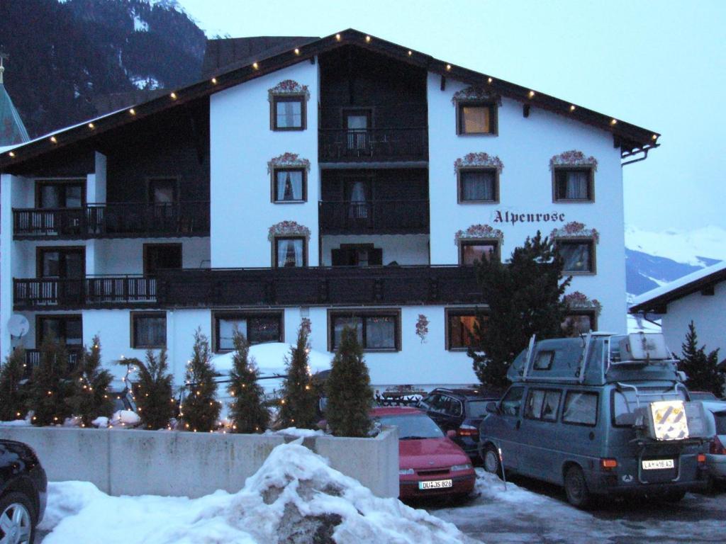 Hotel Garni Alpenrose Ischgl Exterior photo